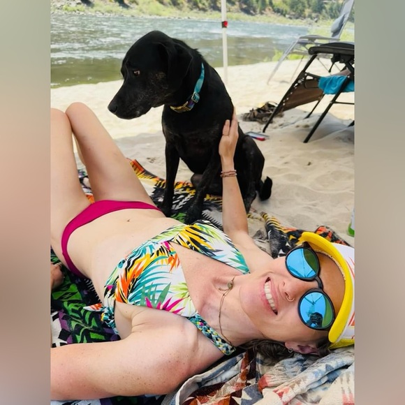 Meet your Posher, Jules🥳😎🥳 - Picture 4 of 16